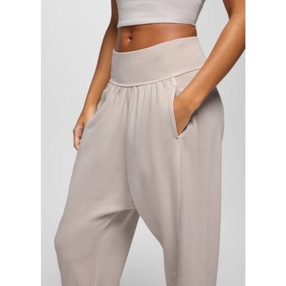 Prana Mindful Movement Harem Pant Women's M Almond Relaxed Mid Rise Tapered Leg - Picture 2 of 12